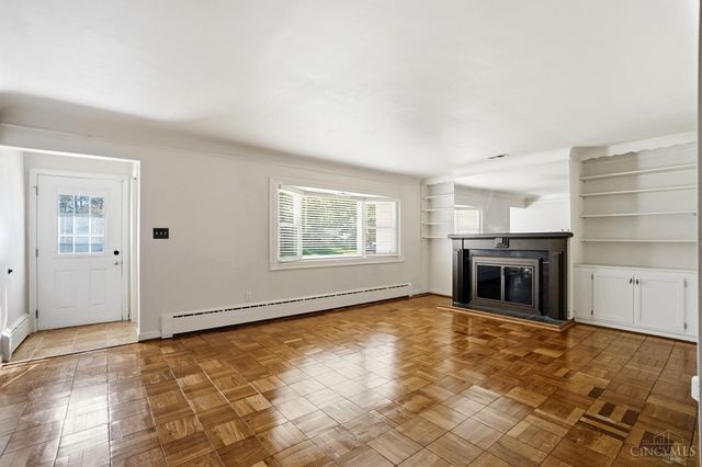 6604 Ambar Avenue, Cincinnati, OH 45230