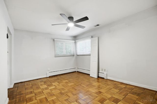 6604 Ambar Avenue, Cincinnati, OH 45230