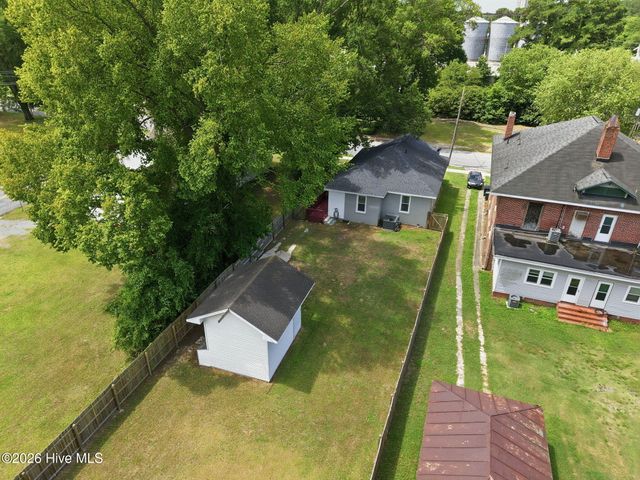 4396 W Church Street, Farmville, NC 27828