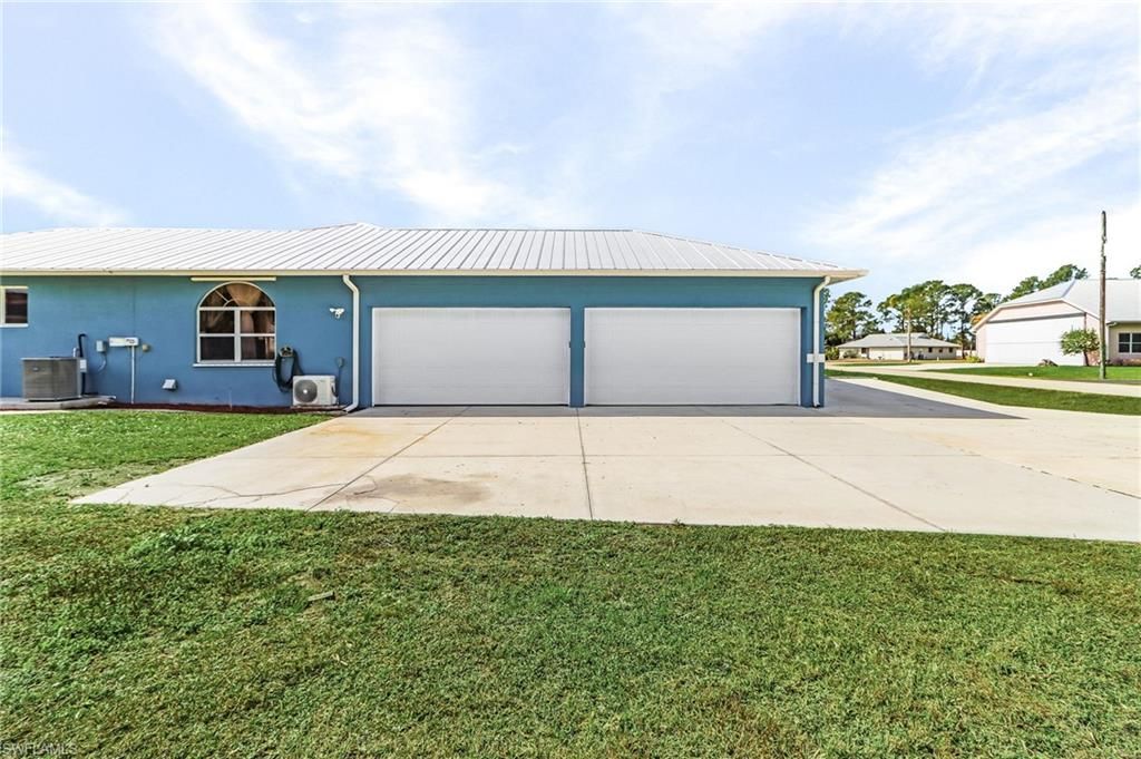 6861 Cadet AVE, FORT MYERS, FL 33905 — photo 4