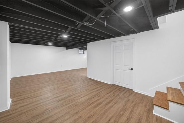 10223 Dearborn Drive, Overland Park, KS 66207