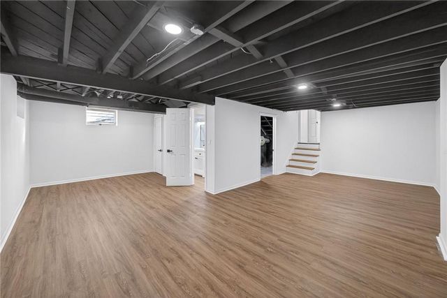 10223 Dearborn Drive, Overland Park, KS 66207