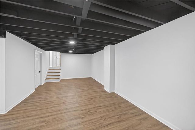 10223 Dearborn Drive, Overland Park, KS 66207