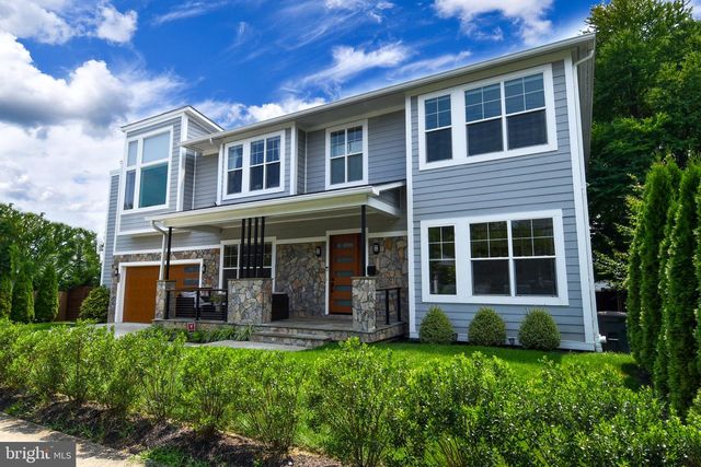 5802 WILMETT, Bethesda, MD 20817