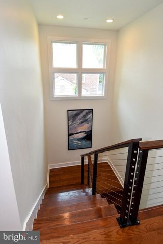 5802 WILMETT, Bethesda, MD 20817