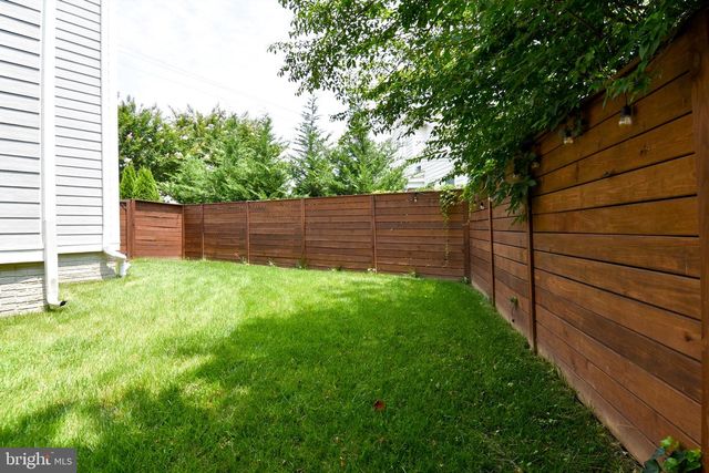 5802 WILMETT, Bethesda, MD 20817