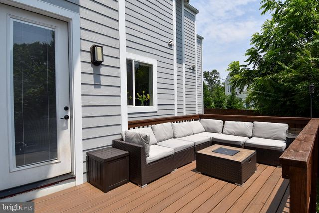 5802 WILMETT, Bethesda, MD 20817