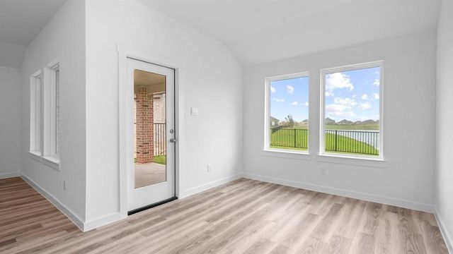 403 Robin Street, Angleton, TX 77515