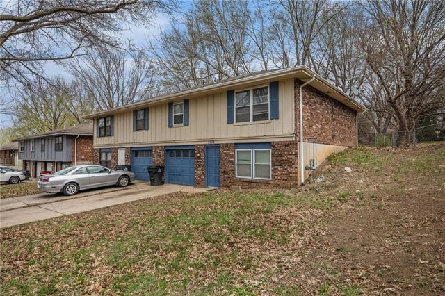 2508 NW 6th Street, Blue Springs, MO 64014