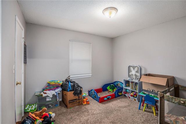 2508 NW 6th Street, Blue Springs, MO 64014