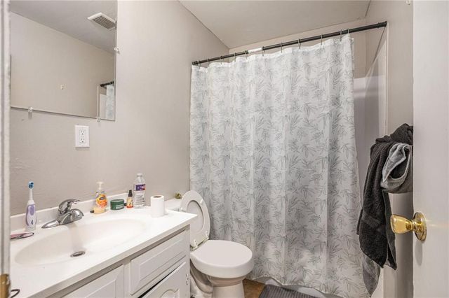 2508 NW 6th Street, Blue Springs, MO 64014