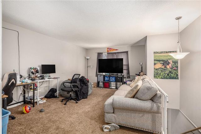 2508 NW 6th Street, Blue Springs, MO 64014