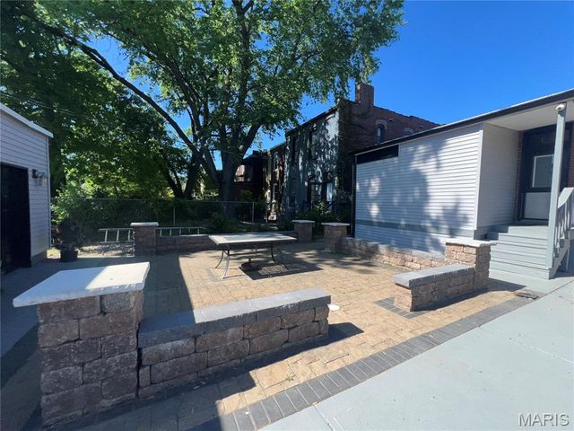 3930 Pennsylvania Avenue, St Louis, MO 63118