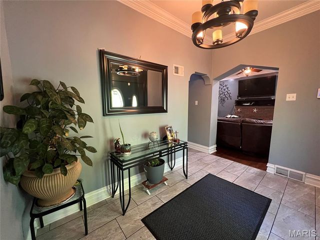 3930 Pennsylvania Avenue, St Louis, MO 63118