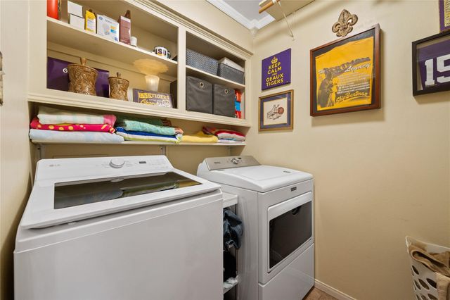 3214 Kathleen Drive, Mont Belvieu, TX 77523