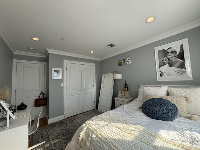 85 Michigan Street, Long Beach, NY 11561