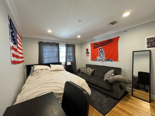 85 Michigan Street, Long Beach, NY 11561