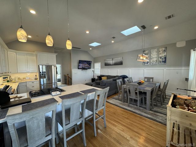 85 Michigan Street, Long Beach, NY 11561