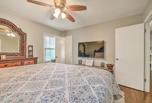 420 Brookwood Drive, Bristol, TN 37620