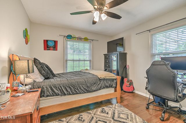 420 Brookwood Drive, Bristol, TN 37620
