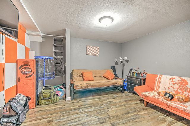 420 Brookwood Drive, Bristol, TN 37620