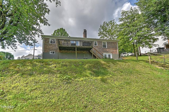 420 Brookwood Drive, Bristol, TN 37620