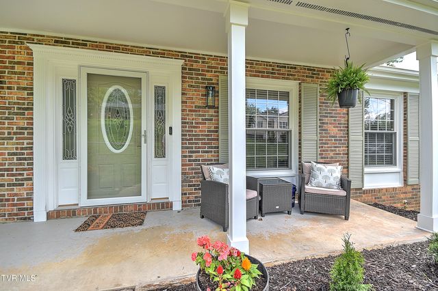420 Brookwood Drive, Bristol, TN 37620