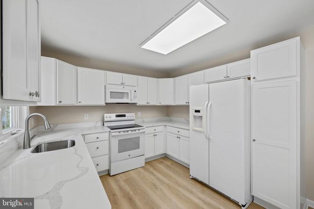908 COUNTRY TER, Severna Park, MD 21146