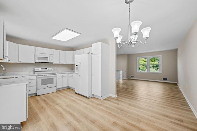 908 COUNTRY TER, Severna Park, MD 21146