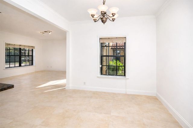 1524 SE 12th St 1, Fort Lauderdale, FL 33316