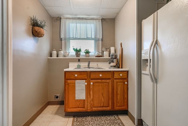 182 North Ave, Brockton, MA 02302