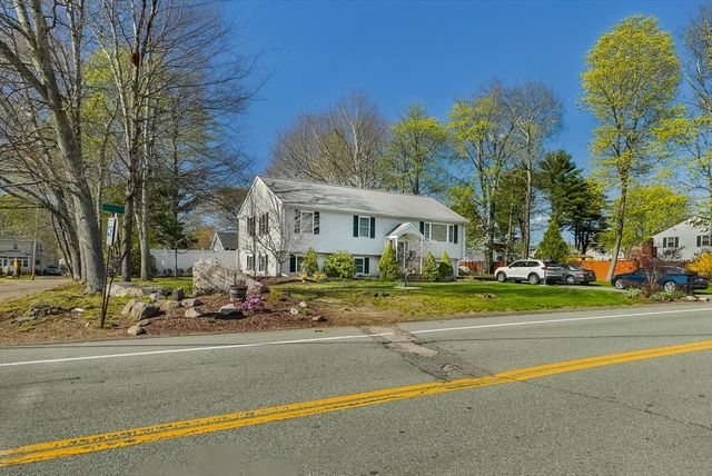 182 North Ave, Brockton, MA 02302