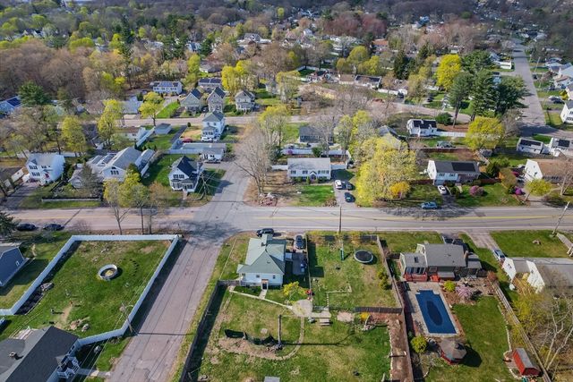 182 North Ave, Brockton, MA 02302