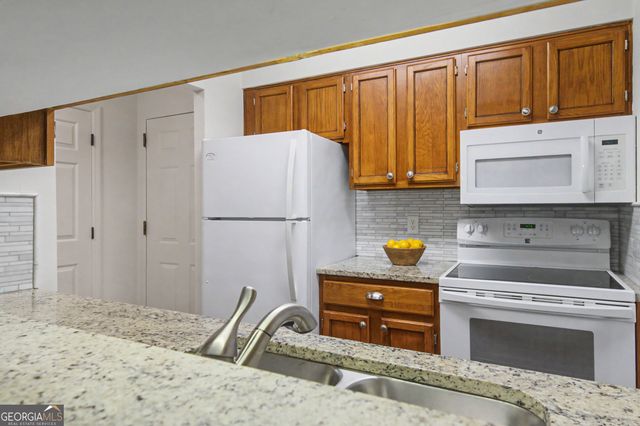 300 Johnson Ferry Road NE A207, Atlanta, GA 30328
