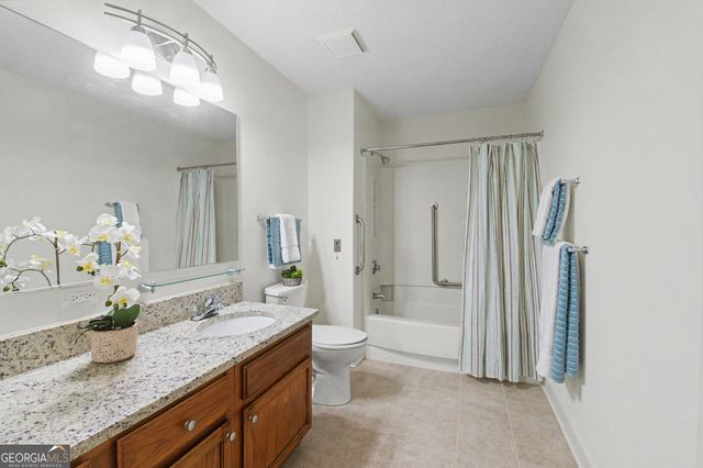 300 Johnson Ferry Road NE A207, Atlanta, GA 30328