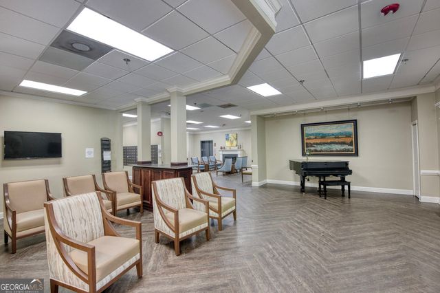 300 Johnson Ferry Road NE A207, Atlanta, GA 30328