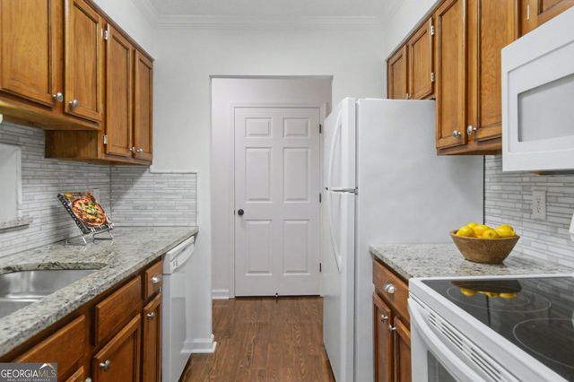 300 Johnson Ferry Road NE A207, Atlanta, GA 30328