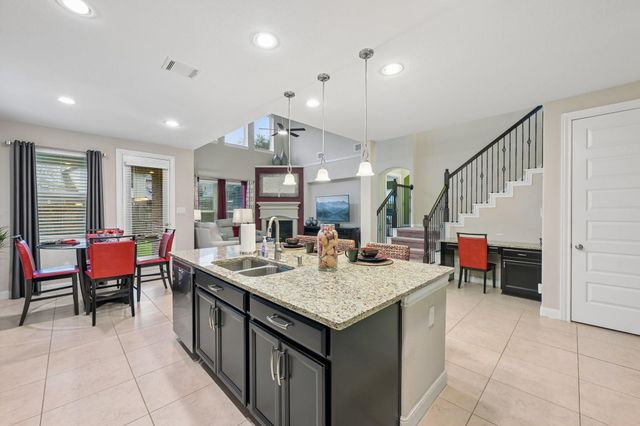 17105 Stillhouse Lake Court, Houston, TX 77044