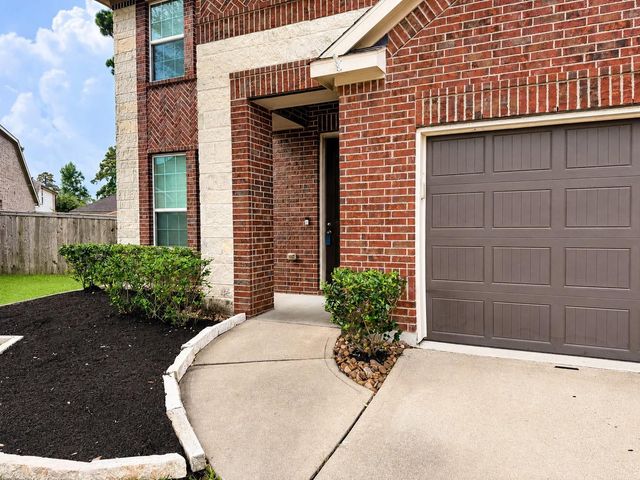 17105 Stillhouse Lake Court, Houston, TX 77044