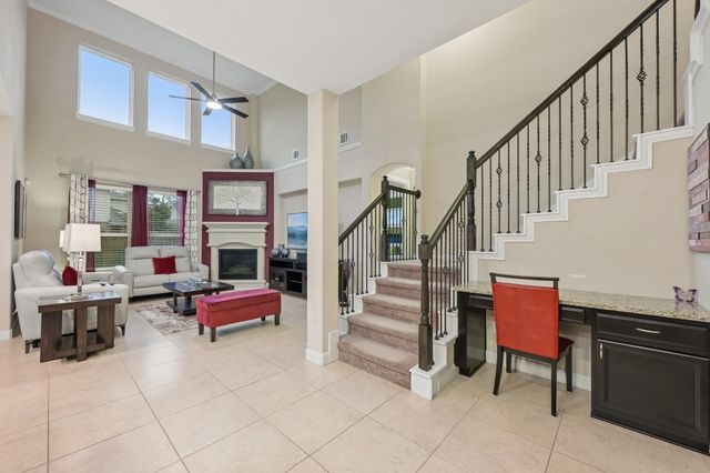 17105 Stillhouse Lake Court, Houston, TX 77044