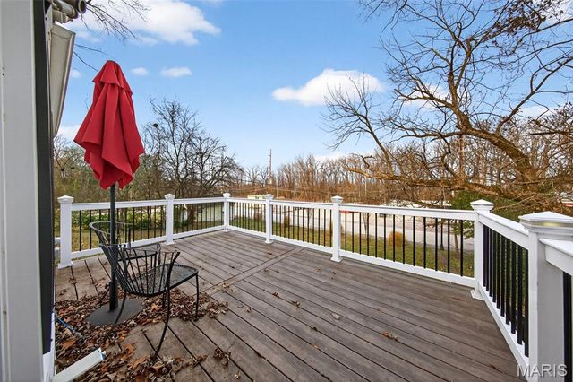 919 W Main Street, Washington, MO 63090