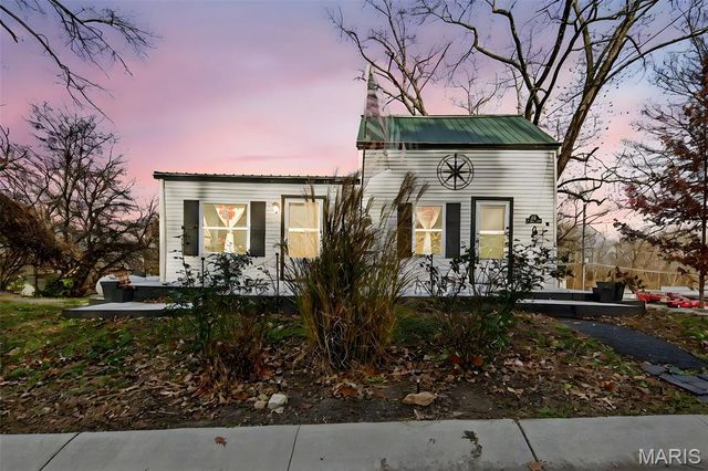 919 W Main Street, Washington, MO 63090