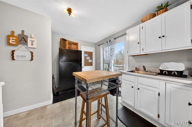 919 W Main Street, Washington, MO 63090