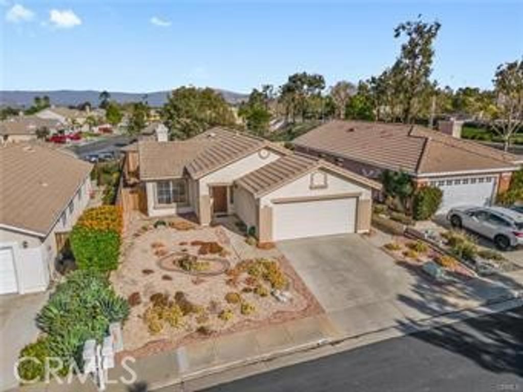 3271 Rowena, Corona, CA 92882 — exterior