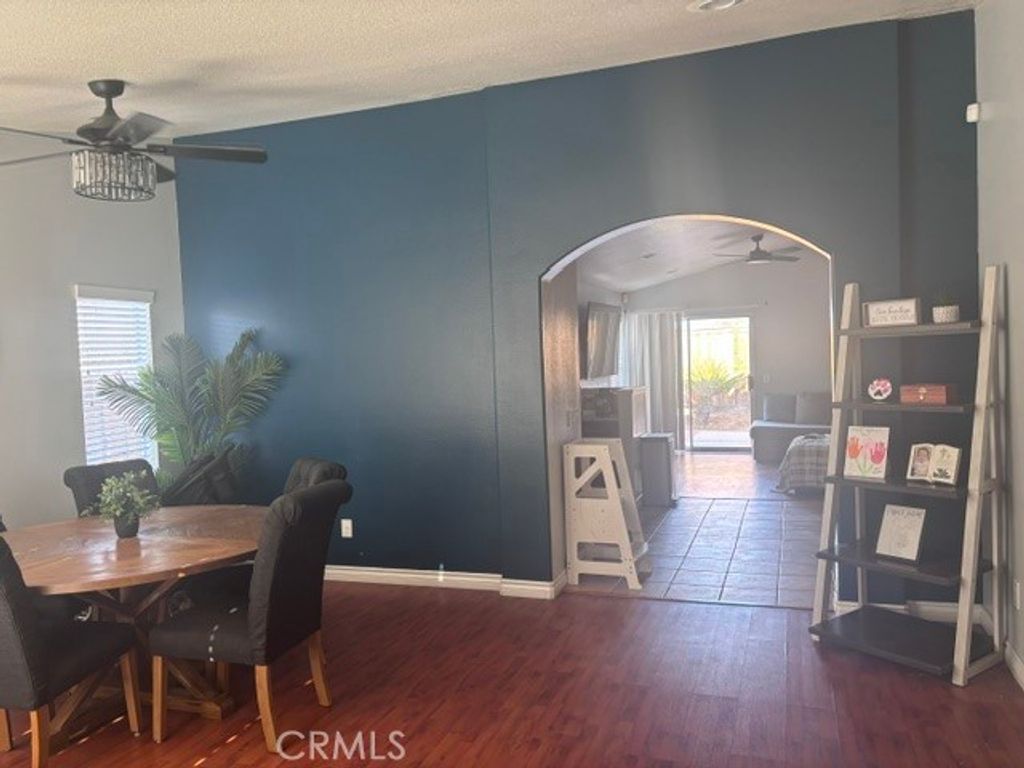 3271 Rowena, Corona, CA 92882 — photo 4