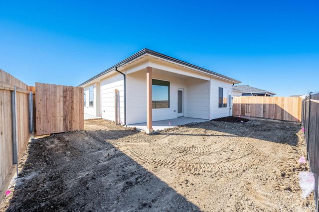 12836 E Willowgreen St, Wichita, KS 67230