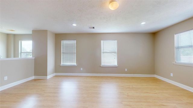 21366 Claretfield Court Circle, Humble, TX 77338