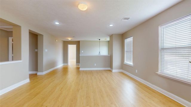 21366 Claretfield Court Circle, Humble, TX 77338