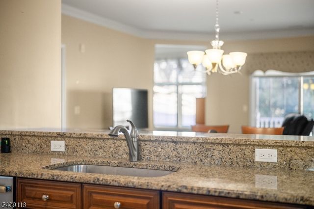 6110 Veterans Dr 6110, Rockaway Twp., NJ 07885