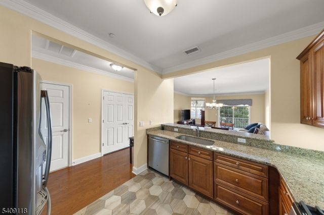 6110 Veterans Dr 6110, Rockaway Twp., NJ 07885